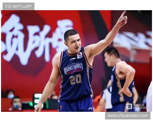 王伟：亚泰中期欲引进更强球员但面临高风险挑战球员意愿不足